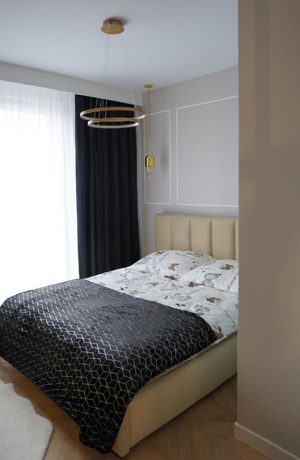 Apartamenty Metro Targowek 27 Варшава Екстериор снимка