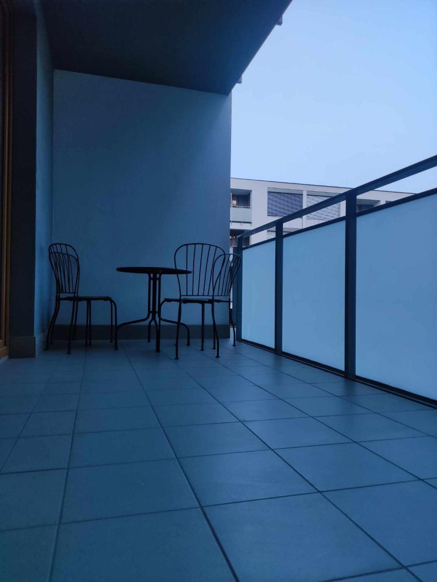 Apartamenty Metro Targowek 27 Варшава Екстериор снимка